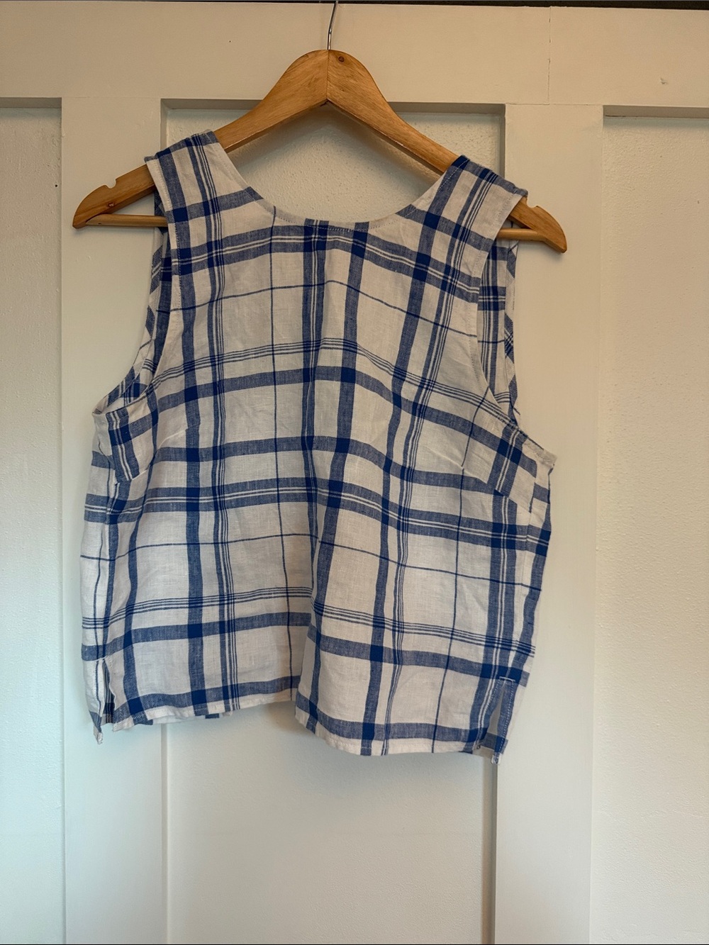 Madewell Blue and White Plaid Sleeveless Linen Top